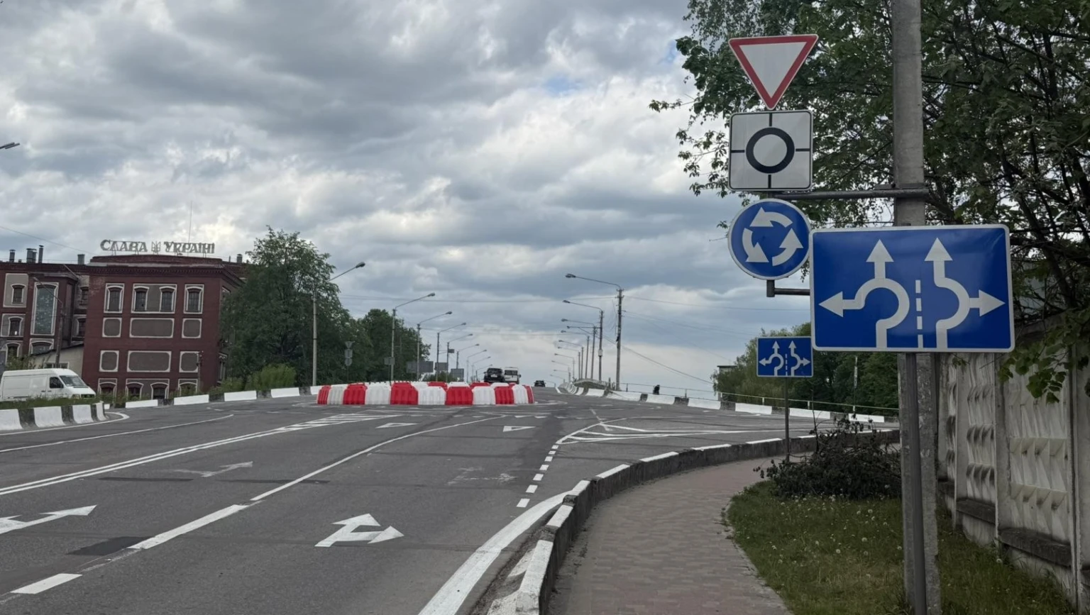 Безпека на Дрогобицькому мосту: у Стрию запустили нову кільцеву розв’язку