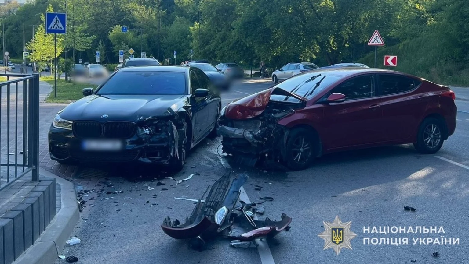 Госпіталізація дитини та кримінальне провадження: деталі автотрощі за участі Hyundai та BMW у Львові